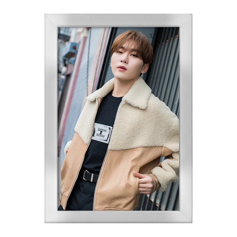 تابلو خندالو طرح سونگ کوان گروه سونتین Seventeen  کد 21620