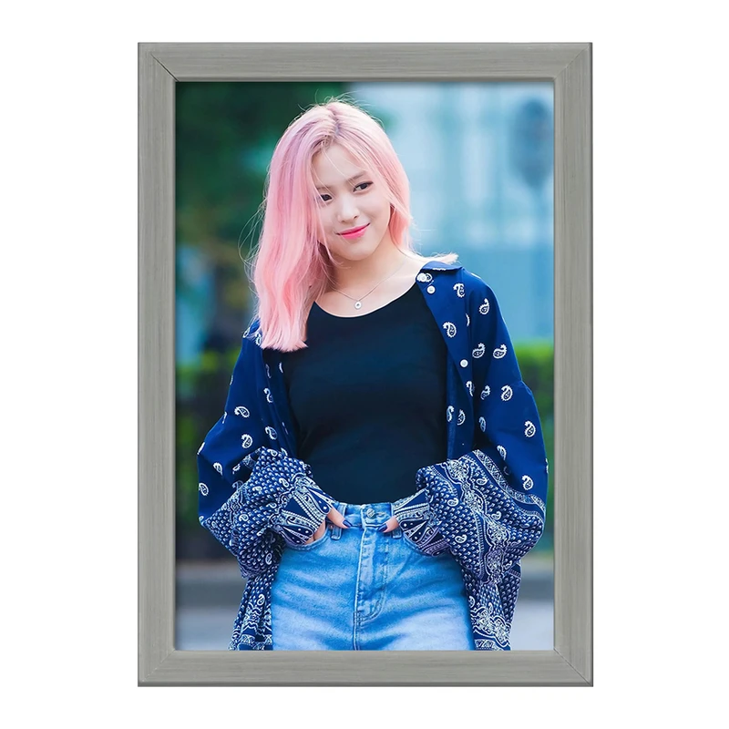 تابلو خندالو طرح ریوجین گروه ایتزی ITZY  کد 20180