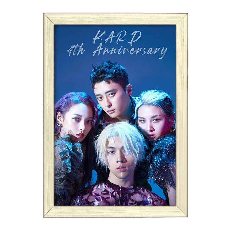 تابلو خندالو طرح گروه کارد KARD  کد 12393