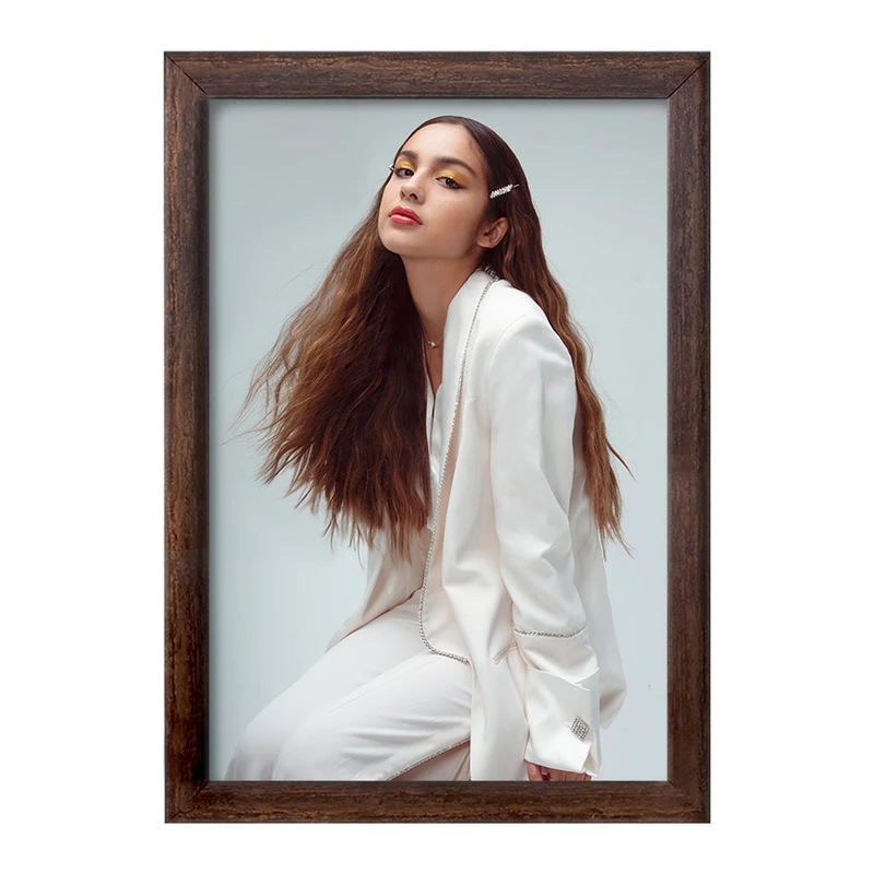 تابلو خندالو طرح اولیویا رودریگو Olivia Rodrigo  کد 19263