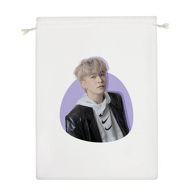 نظم دهنده خندالو مدل یونگجه گروه موسیقی گات سون GOT7 کد 1708