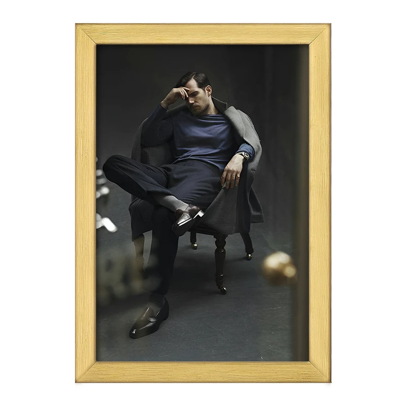 تابلو خندالو طرح هنری کوویل (Henry Cavill) کد F10236