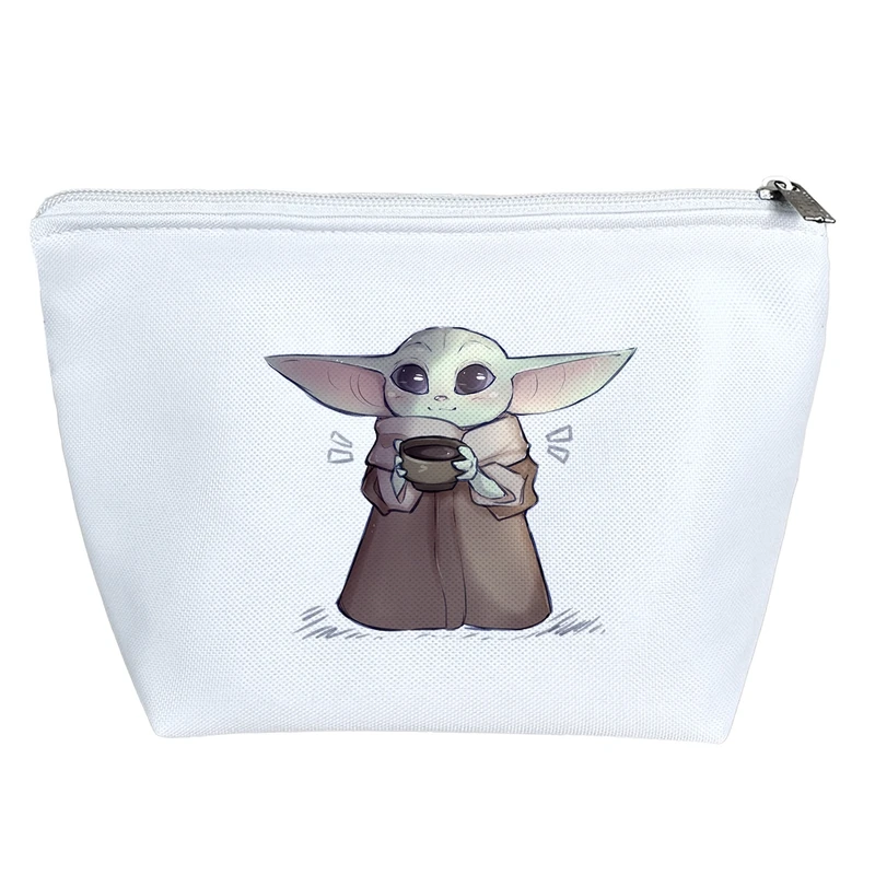 کیف لوازم آرایش دخترانه خندالو مدل بیبی یودا (Baby Yoda) کد H2889