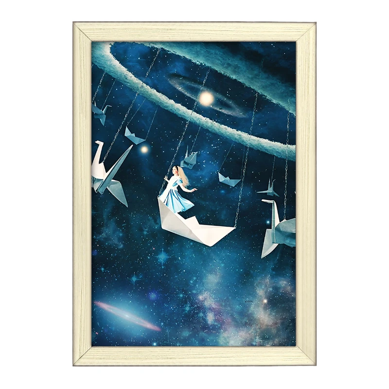 تابلو خندالو طرح دختر و کهکشان کد F8723
