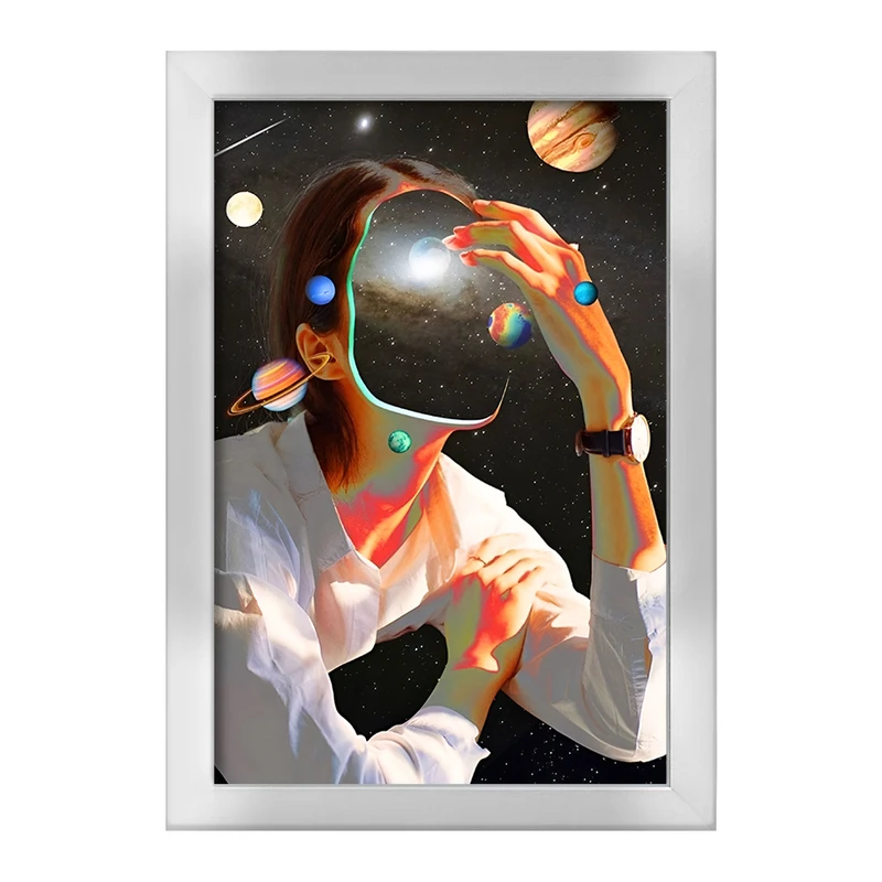 تابلو خندالو طرح پرتره و کهکشان کد F11080