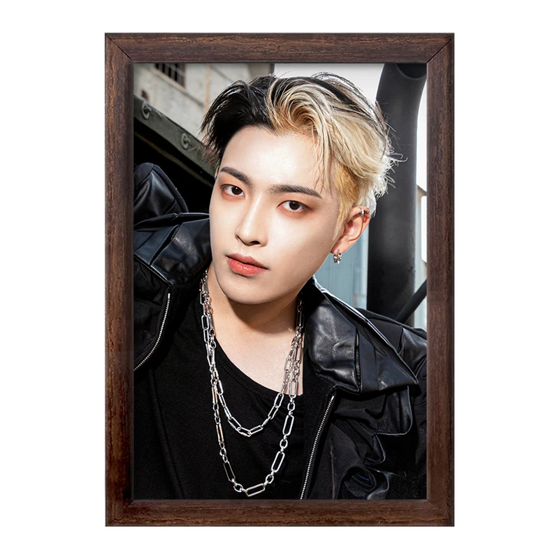 تابلو خندالو طرح هونگ جونگ گروه ایتیز ATEEZ  کد 21241