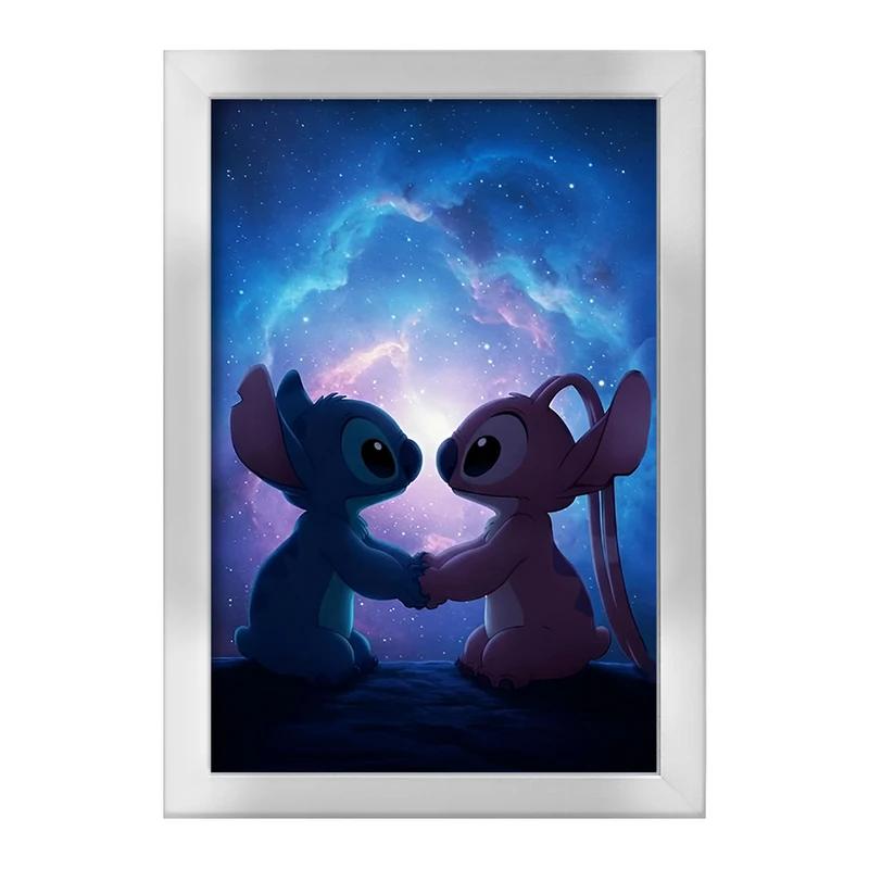 تابلو خندالو طرح استیچ (Stitch) کد F14392