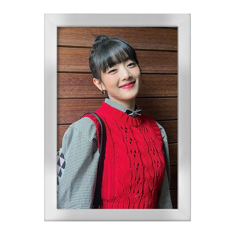 تابلو خندالو طرح مینی گروه جی آیدل GIdle  کد 19532