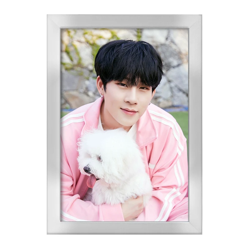 تابلو خندالو طرح جوهان گروه مانستا اکس MONSTA X  کد 21126