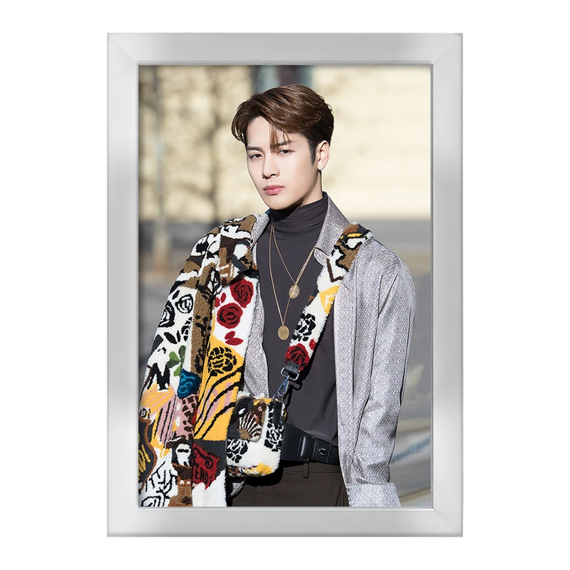 تابلو خندالو طرح جکسون گروه گات سون GOT7  کد 20961