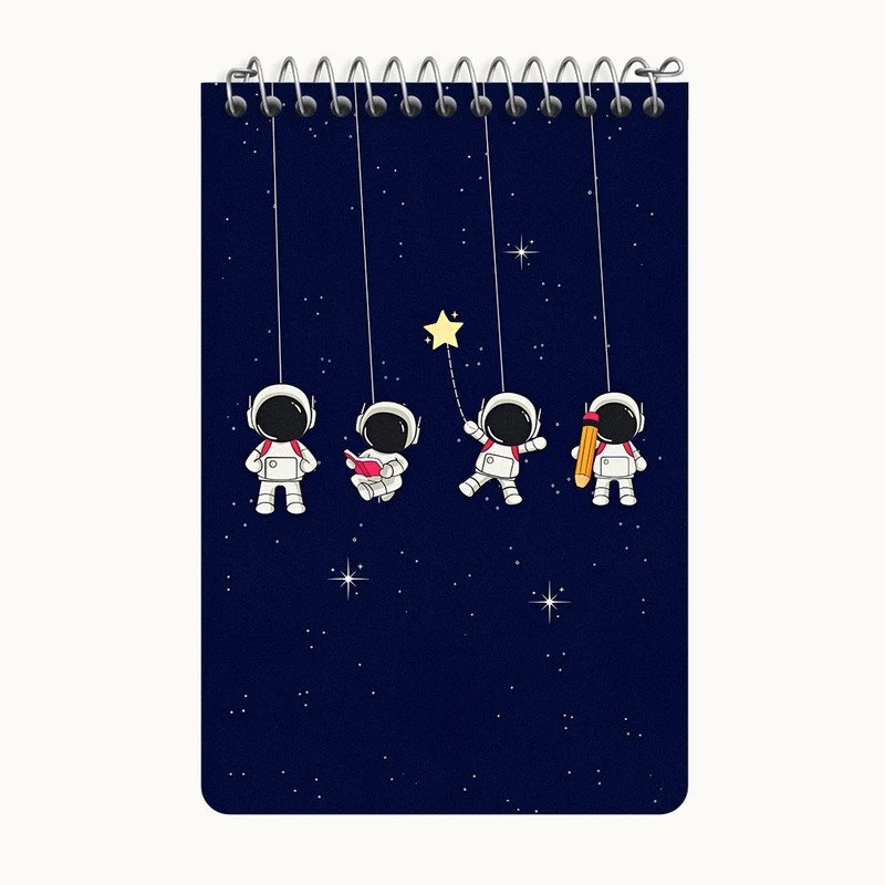 دفتر یادداشت 50 برگ خندالو طرح فضانورد های بامزه کد F6425