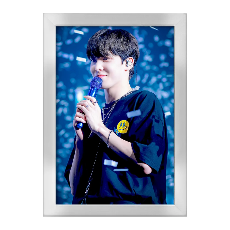 تابلو خندالو طرح یونهو گروه ایتیز ATEEZ  کد 21214