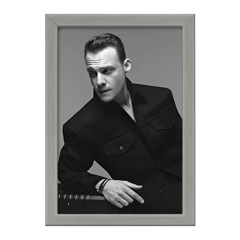 تابلو خندالو طرح کرم بورسین (Kerem Bürsin) کد F10231