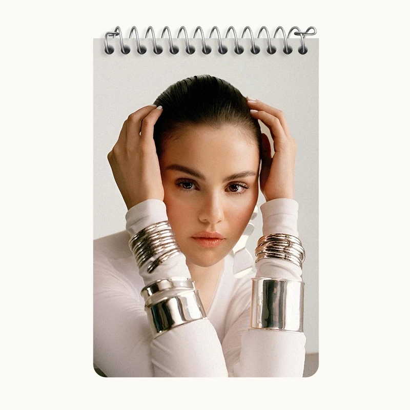 دفتر یادداشت 50 برگ خندالو طرح سلنا گومز (Selena Gomez) کد F10193