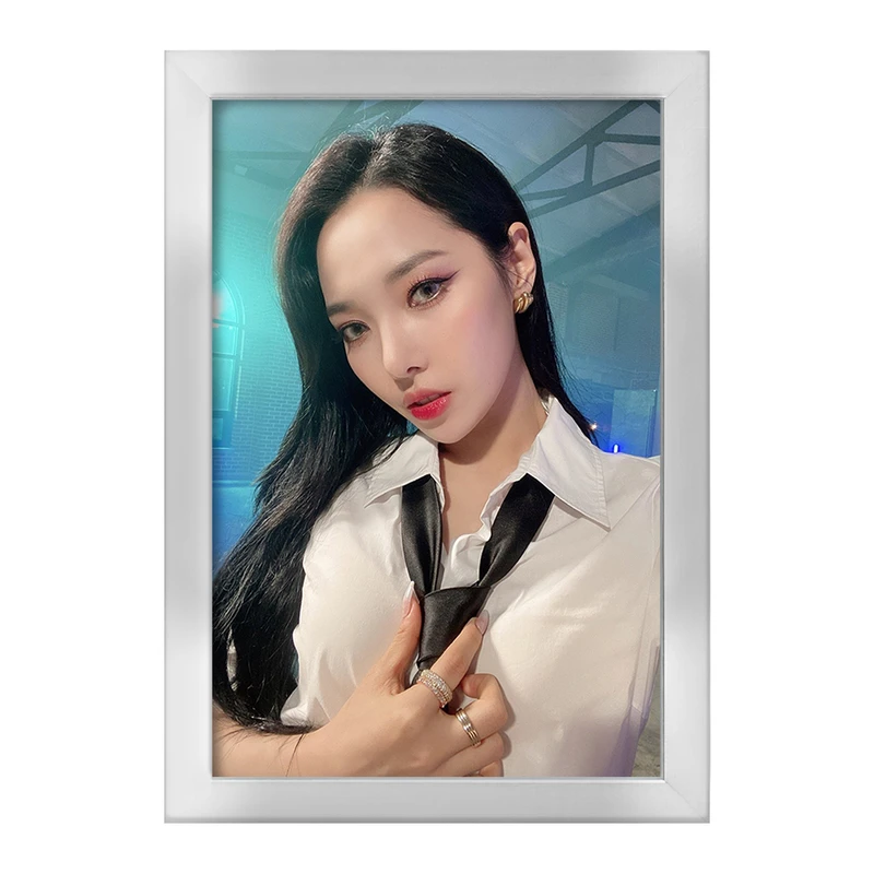 تابلو خندالو طرح سومین گروه کارد Kard  کد 20151