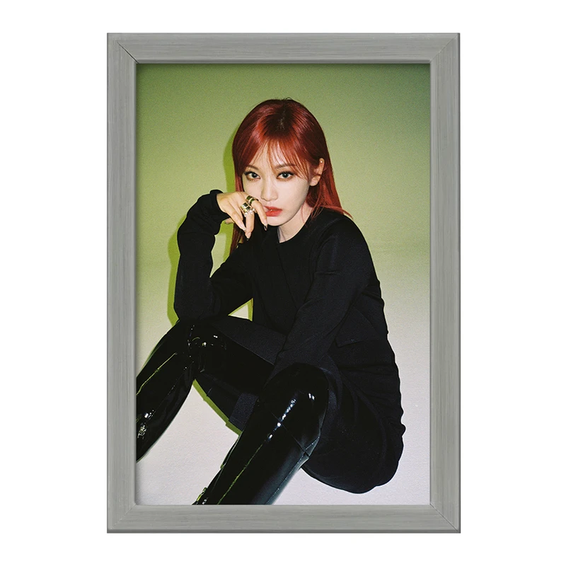 تابلو خندالو طرح نینگ نینگ گروه آسپا Aespa  کد 12479