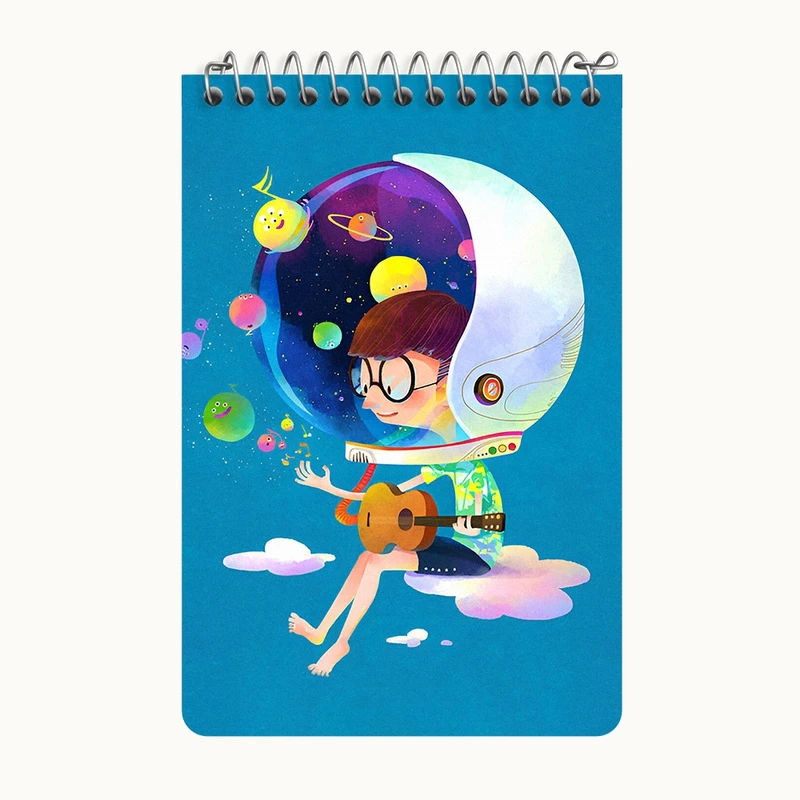 دفتر یادداشت 50 برگ خندالو طرح پسر فضانورد کد F9202