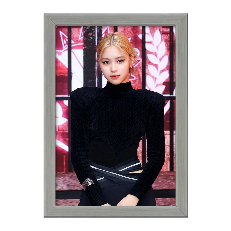 تابلو خندالو طرح ریوجین گروه ایتزی ITZY  کد 20178