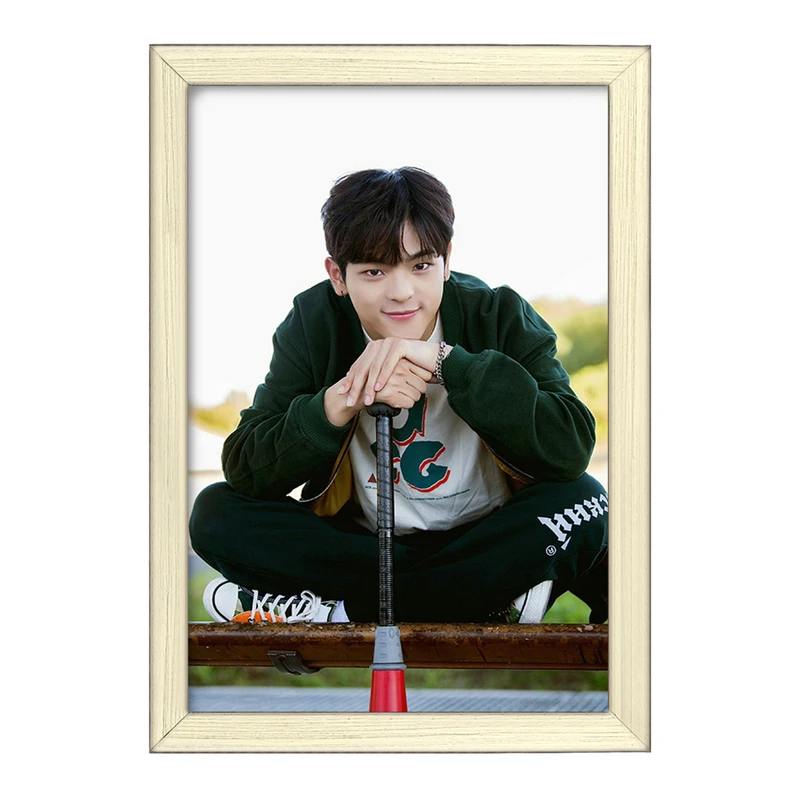 تابلو خندالو طرح ووجین گروه استری کیدز Stray Kids  کد 11855