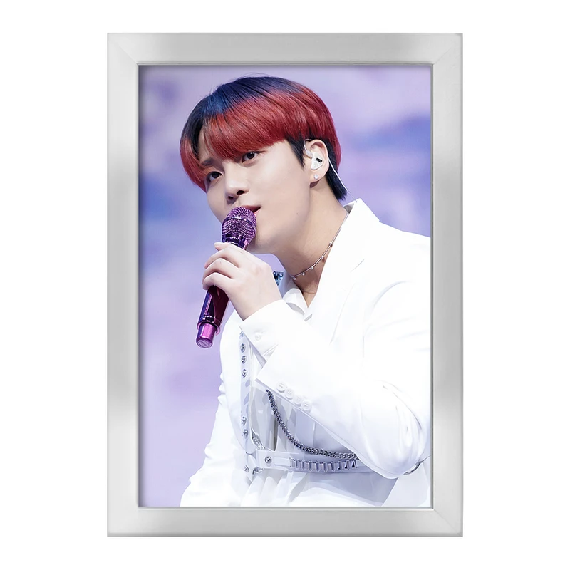 تابلو خندالو طرح جونگهو گروه ایتیز ATEEZ  کد 21284