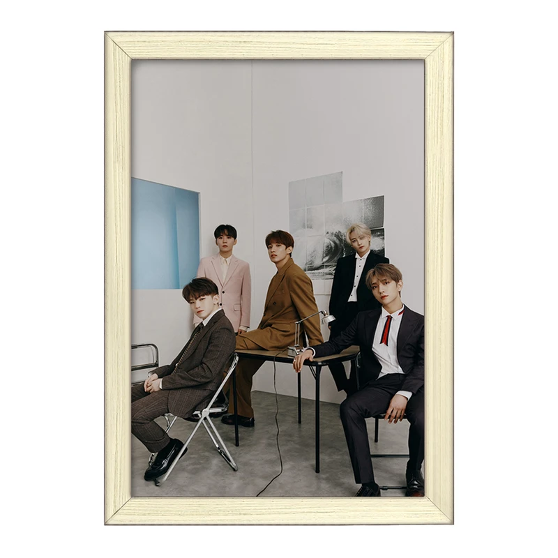 تابلو خندالو طرح گروه سونتین Seventeen  کد 21658