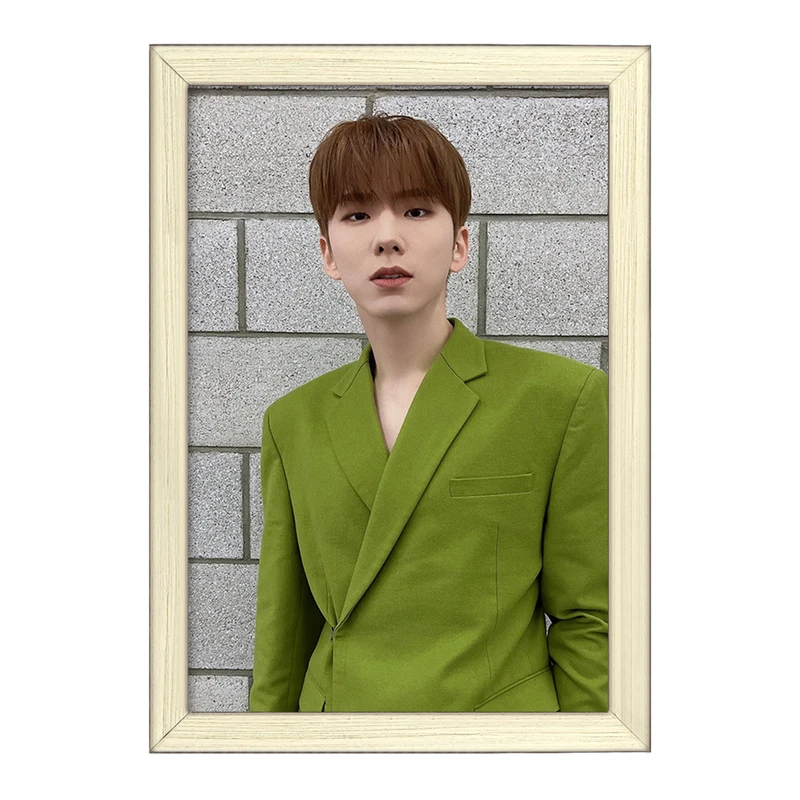 تابلو خندالو طرح کیهیون گروه مانستا اکس MONSTA X  کد 21158