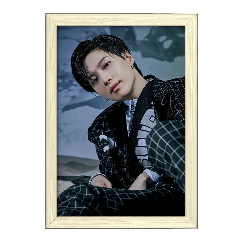 تابلو خندالو طرح تمین گروه شاینی Shinee  کد 21317