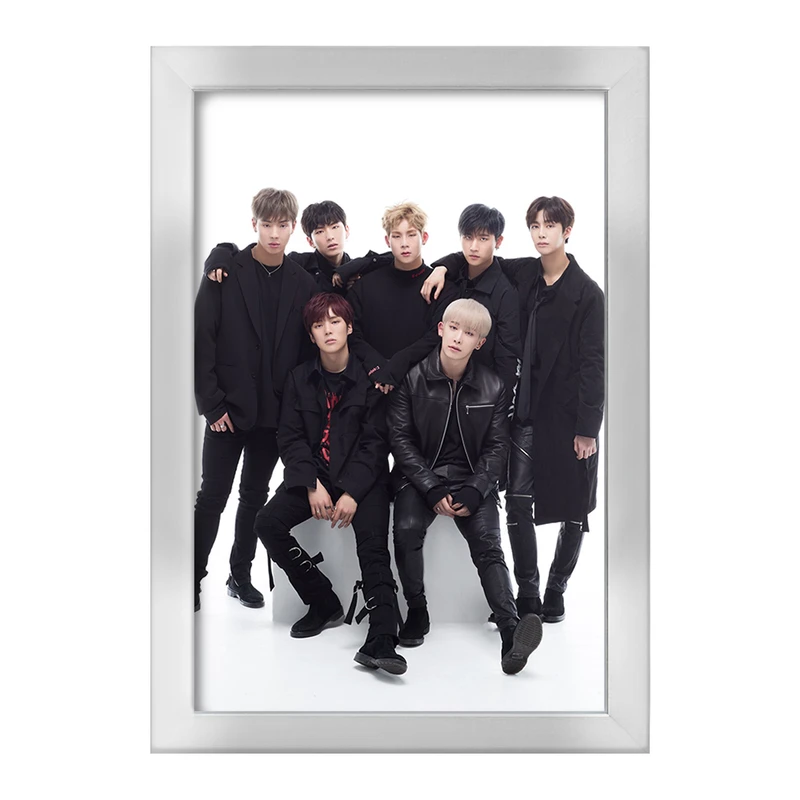 تابلو خندالو طرح گروه مانستا اکس Monsta X  کد 21202