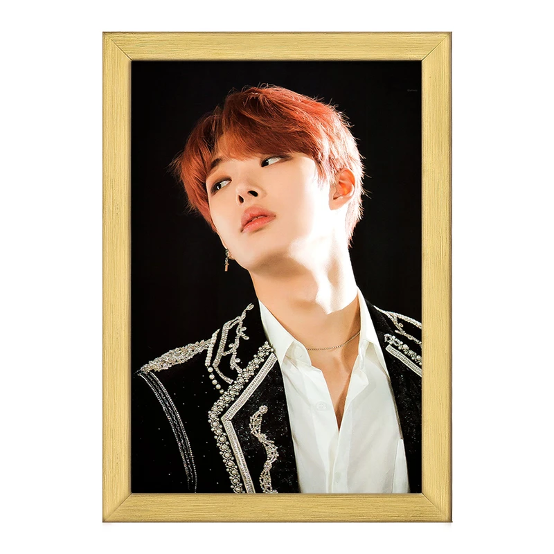 تابلو خندالو طرح مینگی گروه ایتیز ATEEZ  کد 21249