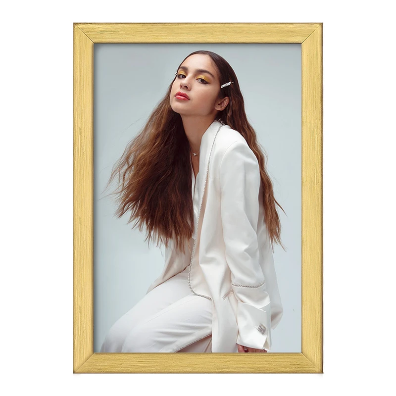 تابلو خندالو طرح اولیویا رودریگو Olivia Rodrigo  کد 19263