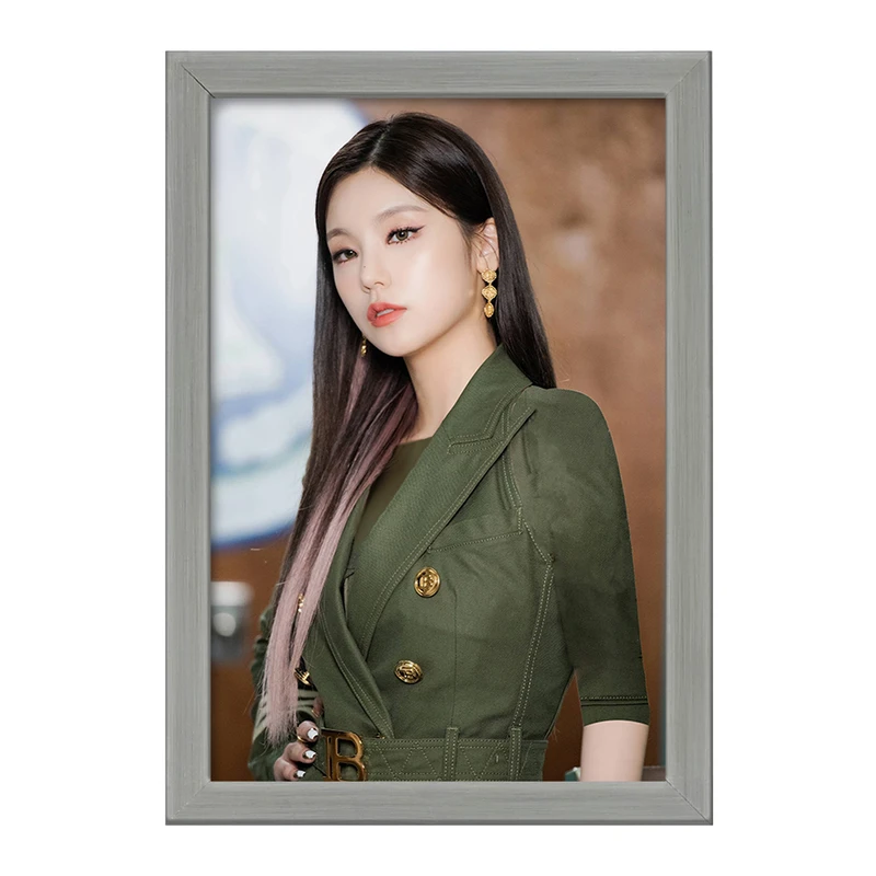 تابلو خندالو طرح یجی گروه ایتزی ITZY  کد 20202