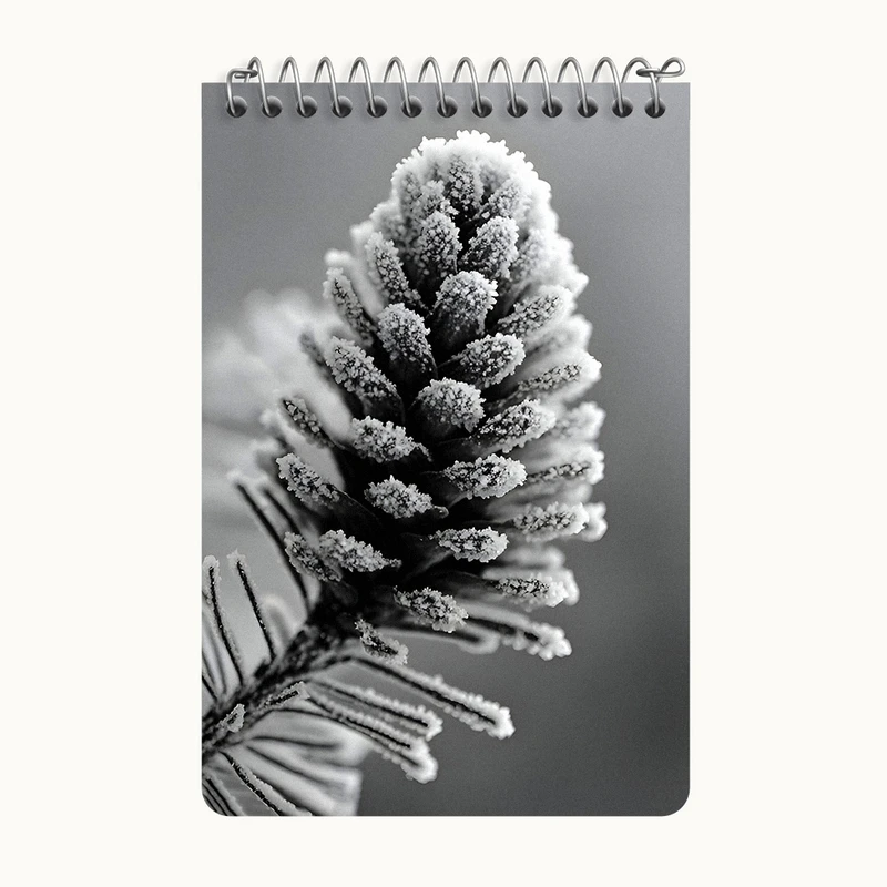 دفتر یادداشت 50 برگ خندالو طرح کاج برفی کد F9869