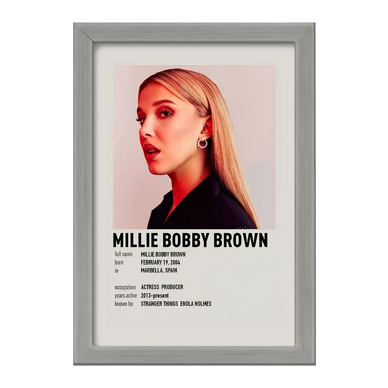 تابلو خندالو طرح میلی بانی براون (Millie Bobby Brown) کد F13149