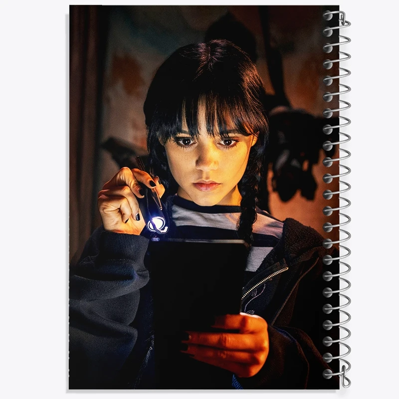 دفتر طراحی 50 برگ خندالو طرح سریال ونزدی Wednesday کد 25285