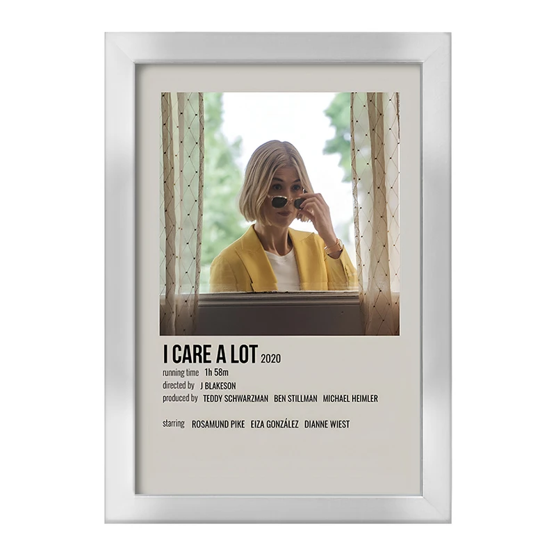 تابلو خندالو طرح من خیلی مراقبم (I Care a Lot) کد F13057