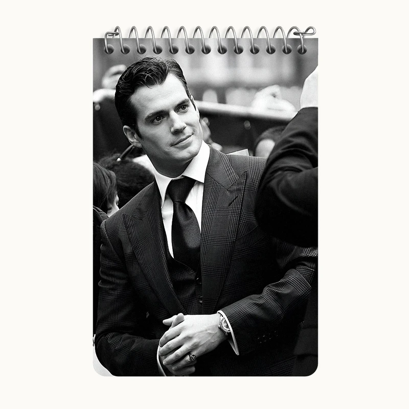 دفتر یادداشت 50 برگ خندالو طرح هنری کوویل (Henry Cavill) کد F10237