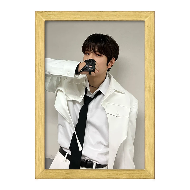 تابلو خندالو طرح سونگمین گروه استری کیدز کد 16880