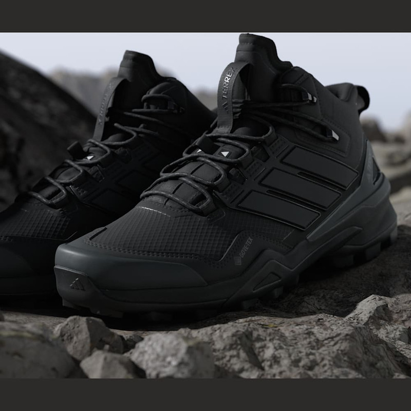 کفش ورزشی مردانه آدیداس مدل Terrex Skychaser Mid Gore-Tex