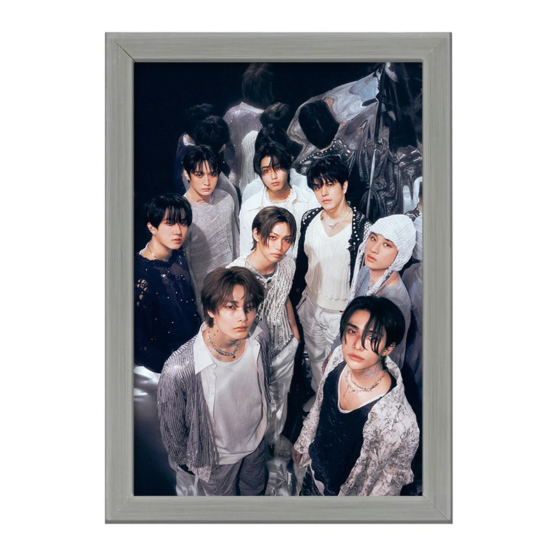 تابلو خندالو طرح استری کیدز (Stray Kids) کد F13025