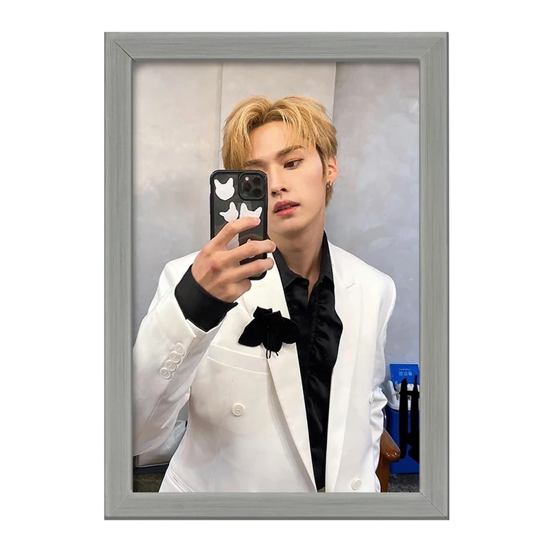 تابلو خندالو طرح لی نو گروه استری کیدز Stary Kids  کد 16884