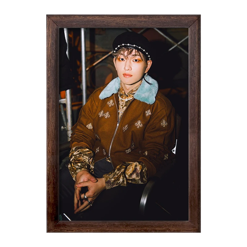 تابلو خندالو طرح اونیو گروه شاینی Shinee  کد 21305