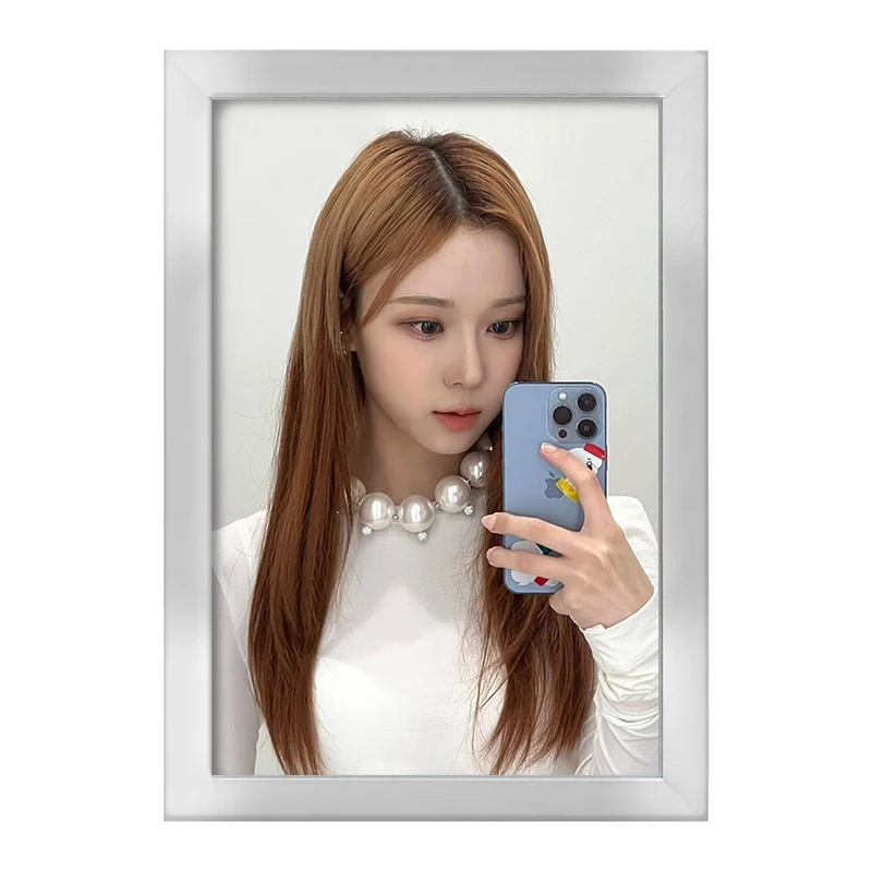 تابلو خندالو طرح جیزل گروه آسپا Aespa  کد 19702