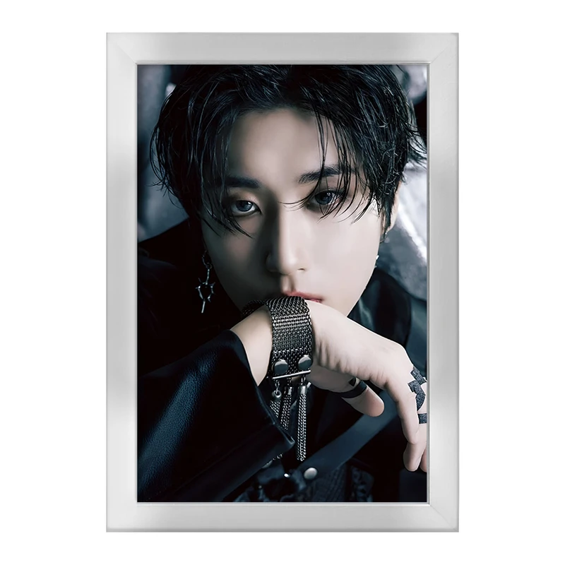 تابلو خندالو طرح استری کیدز (Stray Kids) کد F5560