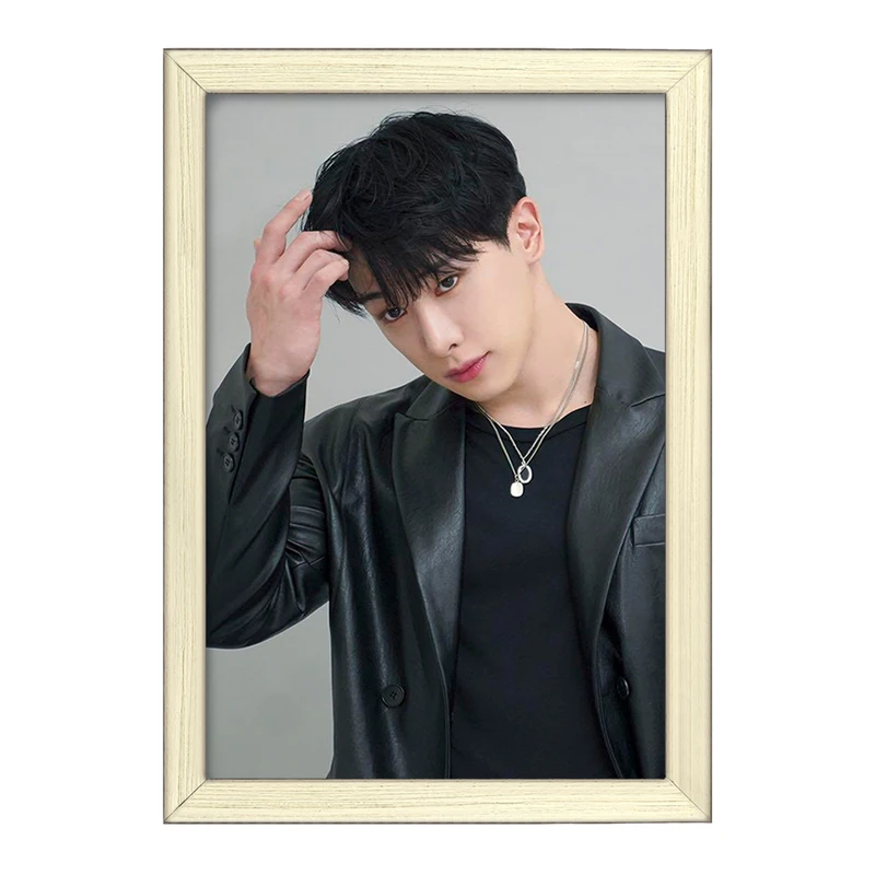 تابلو خندالو طرح ونهو گروه مانستا اکس Monsta X  کد 21196