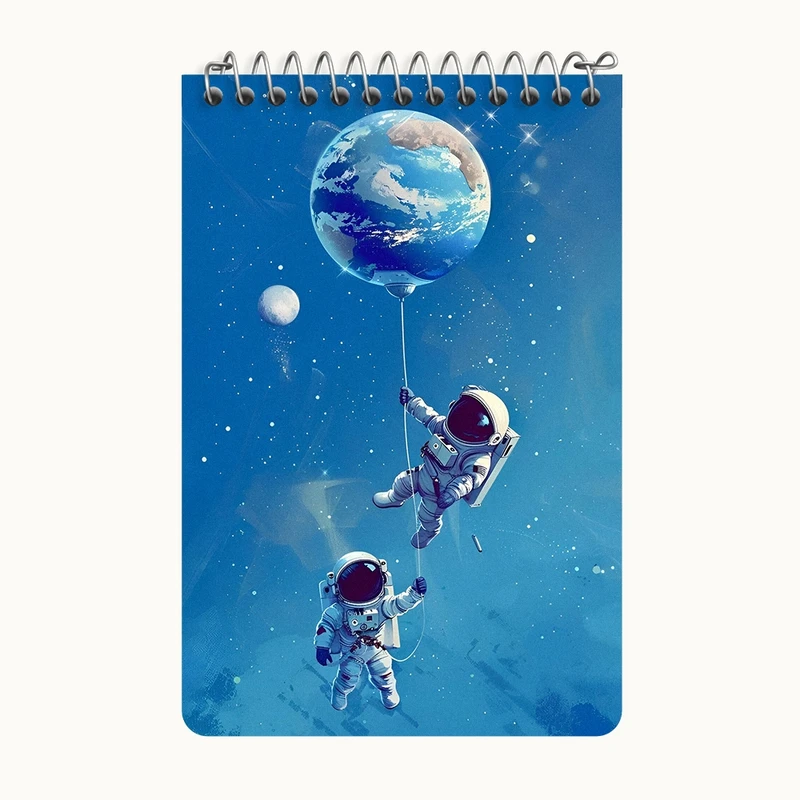 دفتر یادداشت 50 برگ خندالو طرح فضانورد کد F6039