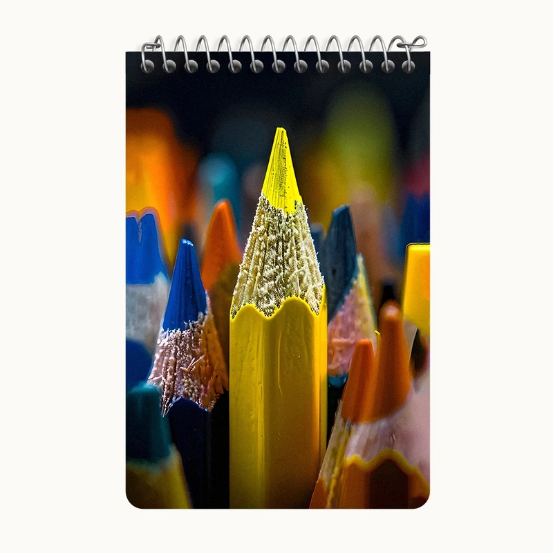 دفتر یادداشت 50 برگ خندالو طرح مدادرنگی کد F9504