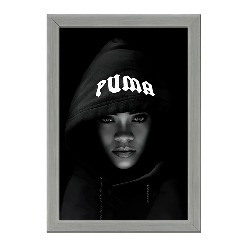 تابلو خندالو طرح ریحانا (Rihanna) کد F4646