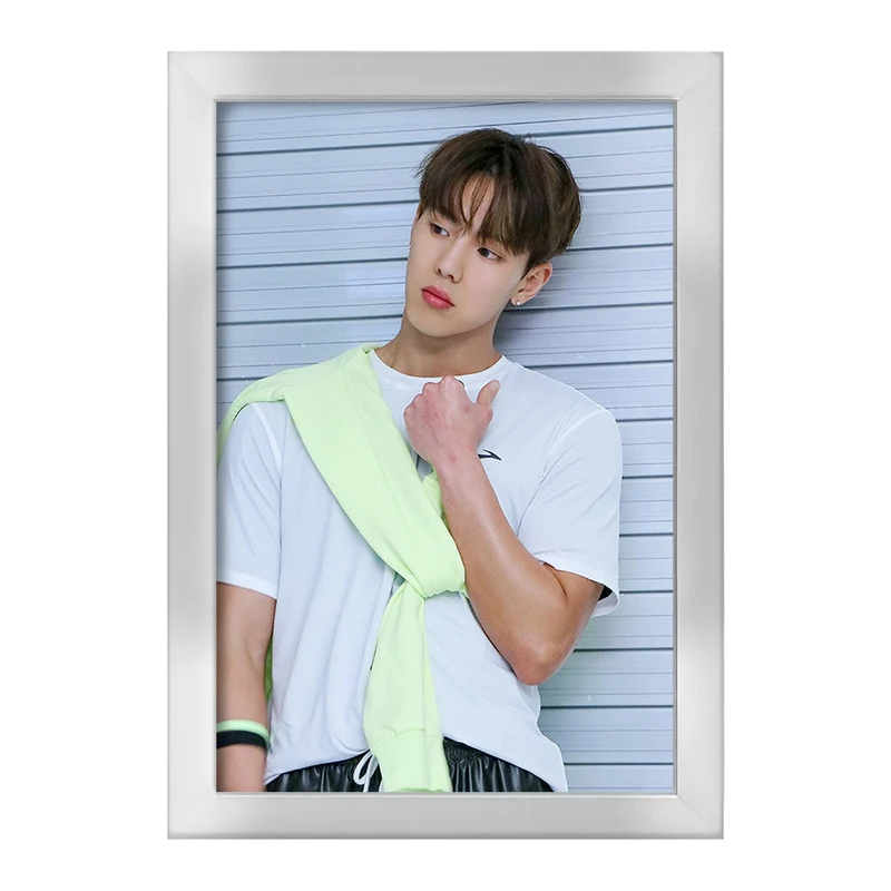 تابلو خندالو طرح شونو گروه مانستا اکس MONSTA X  کد 12250