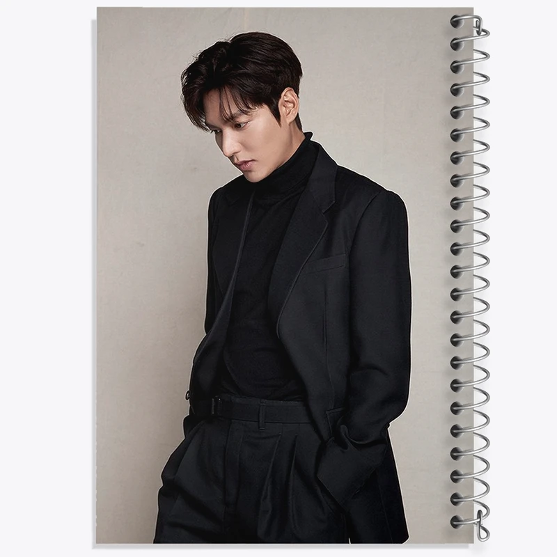 دفتر طراحی 50 برگ خندالو طرح لی مین هو Lee min ho  کد 12376