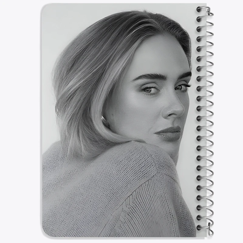 دفتر یادداشت 50 برگ خندالو طرح ادل (Adele) کد F10213